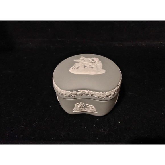 wedgwood Other - Vintage Wedgwood Gray Jasperware Bonbon Bean shaped Trinket Box England